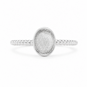 Twisted ovalen ring